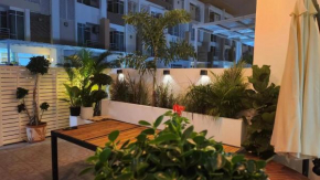 Kann Villa Jomtien Beach & Bobi Trip